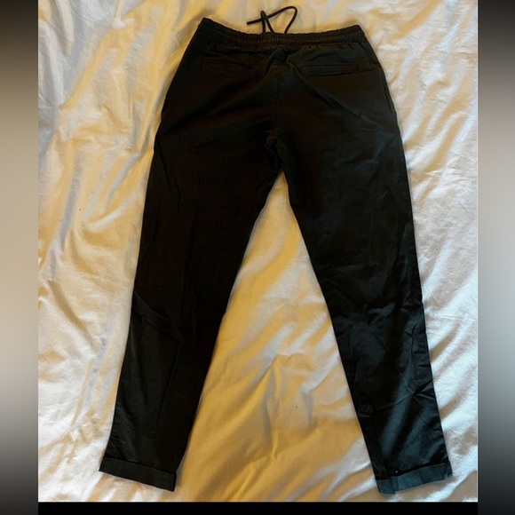 Skinny high rise and one low rise jeans sizes 27 and 26 - Picture 13 of 15